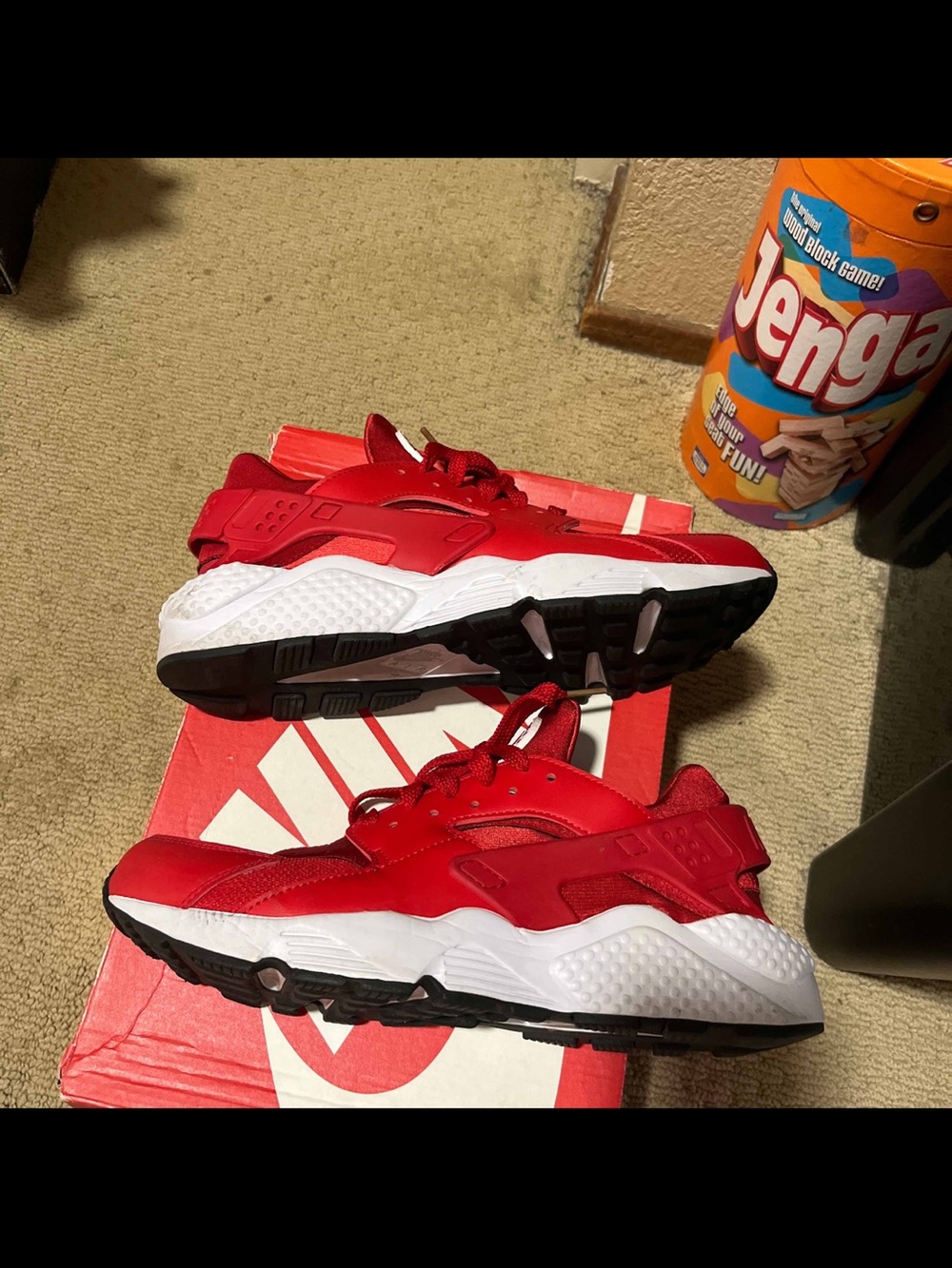 Nike Air Huarache Mens Size 9.5 US Red White Running Shoes Sneakers 318429-604